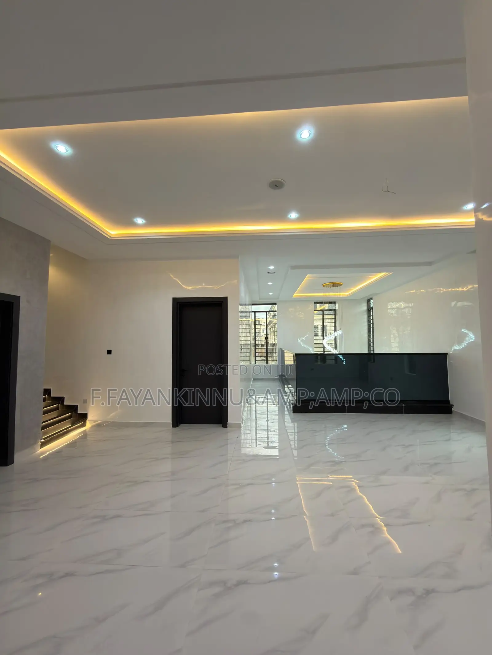 5bdrm Duplex in Apo Resettlement for sale