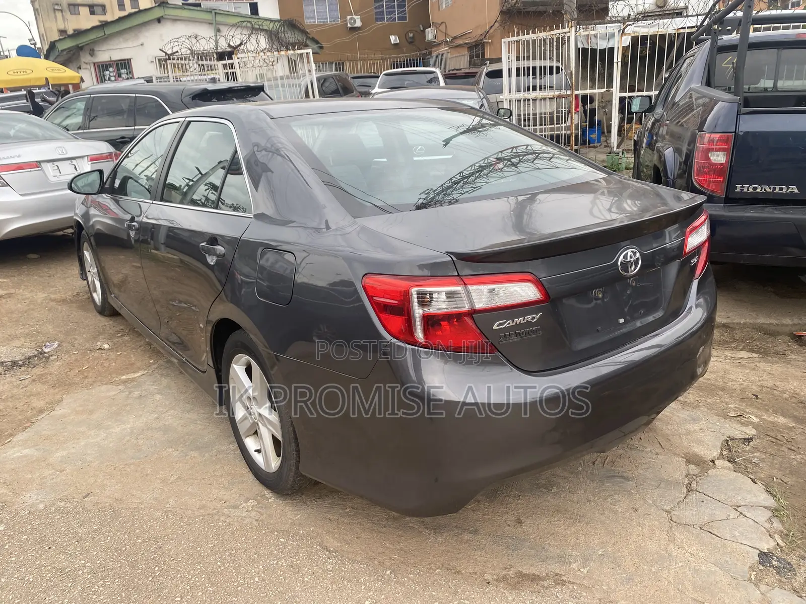 Toyota Camry 2013 Gray