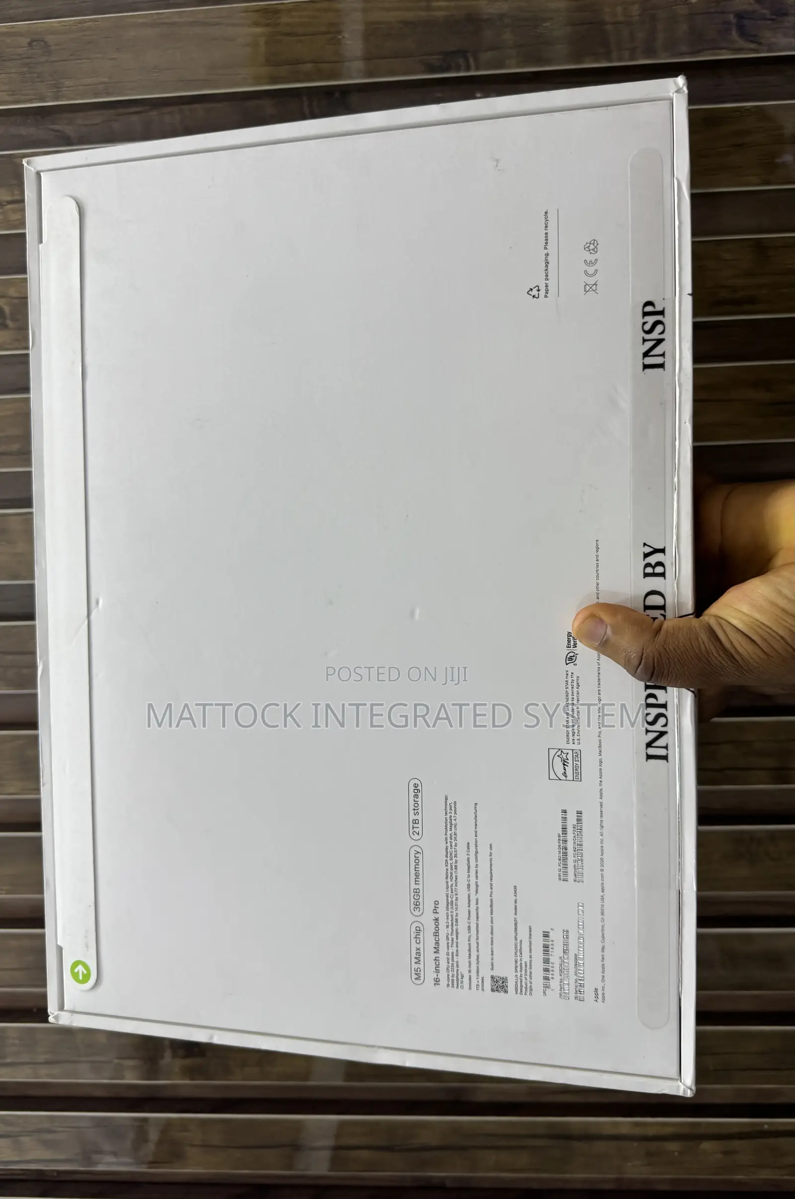 New Laptop Apple MacBook Pro 2026 M5 Max 36GB Apple M5 Pro SSD 1T