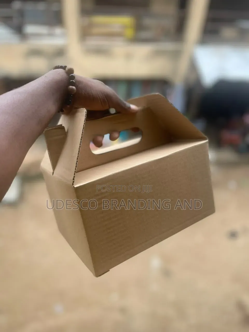 Fish/Chicken Carton