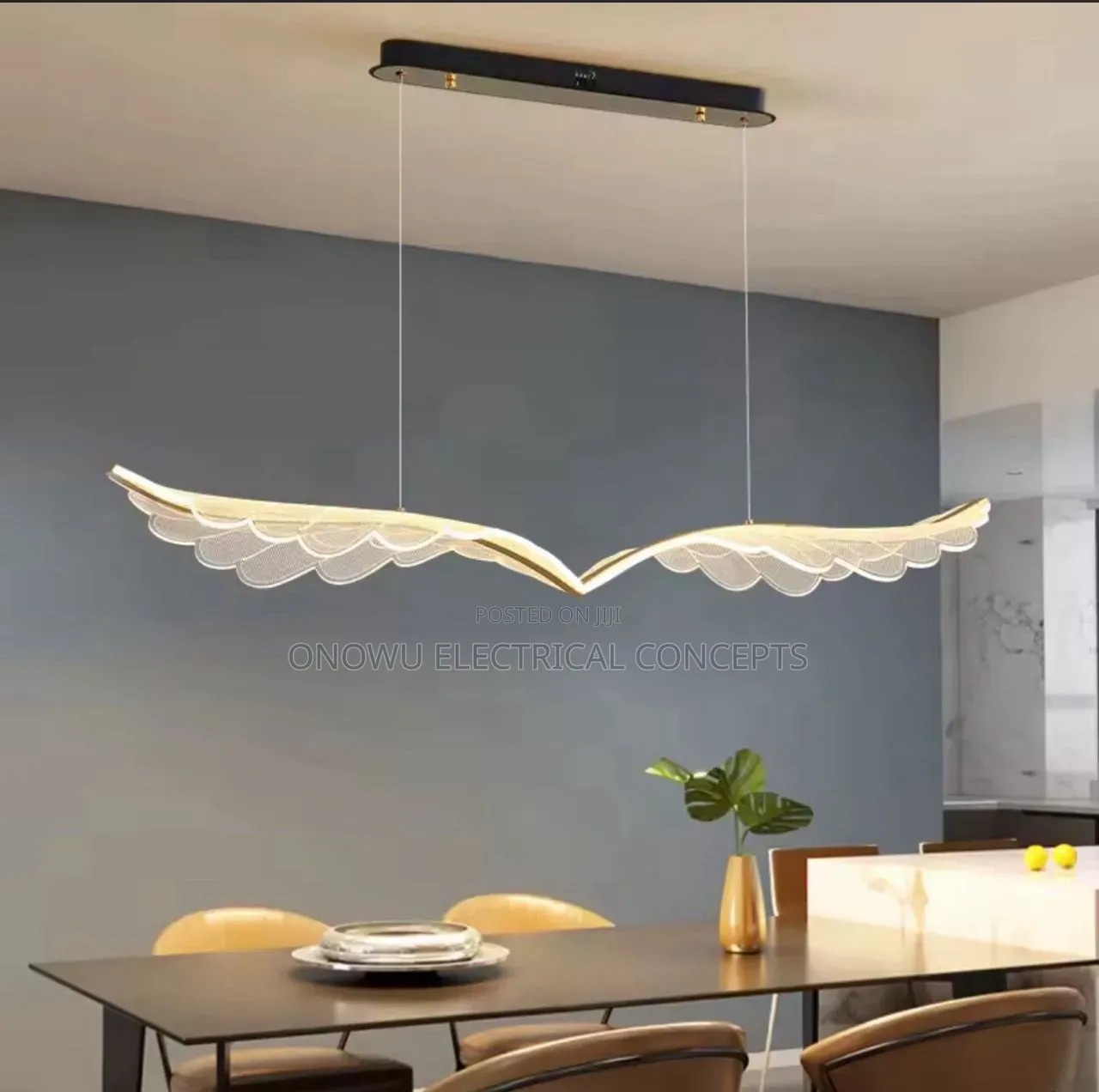 Nordic Luxury Circular LED Pendant Light Gold Ring Cloud Glass Pendant