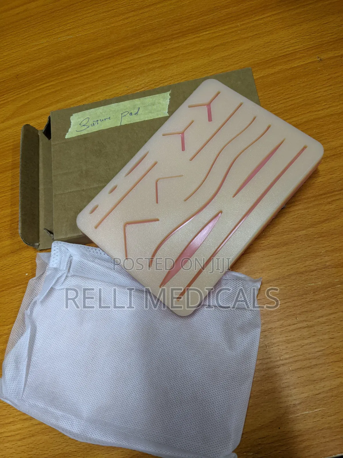 Suture Practice Pad/Kit