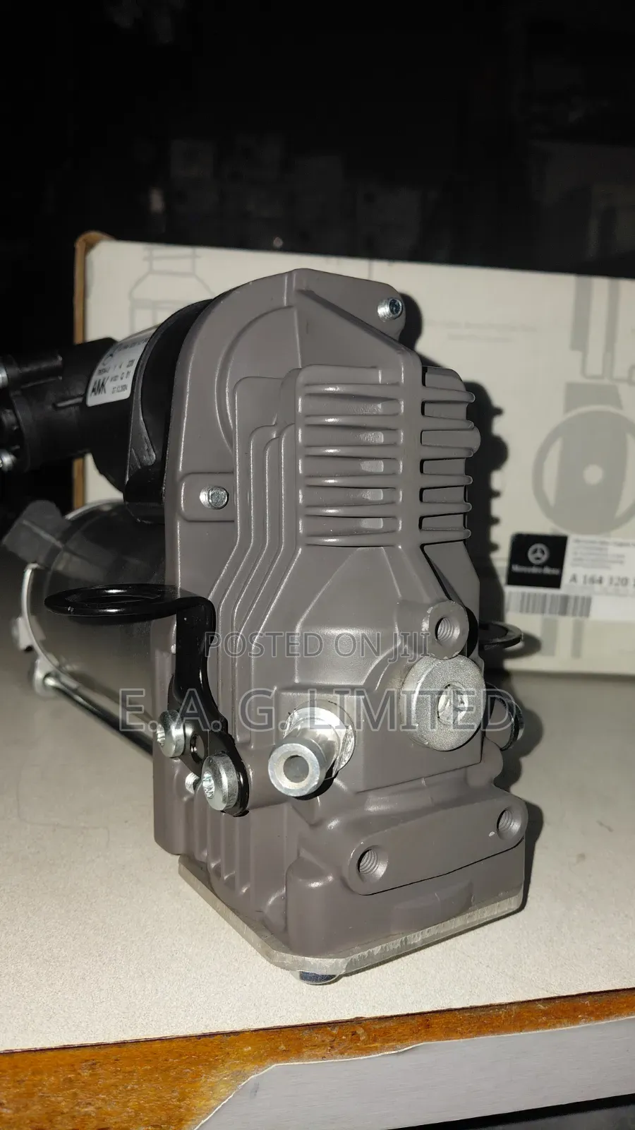 Mercedes-Benz Airmatic Compressor/Pump Amk: W164 W251 W221 S500 Gl450