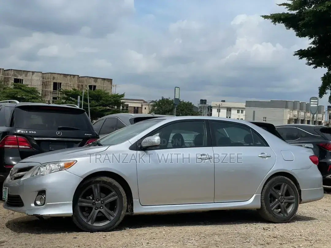 Toyota Corolla S 4dr Sedan (1.8L 4cyl 4A) 2013 Silver
