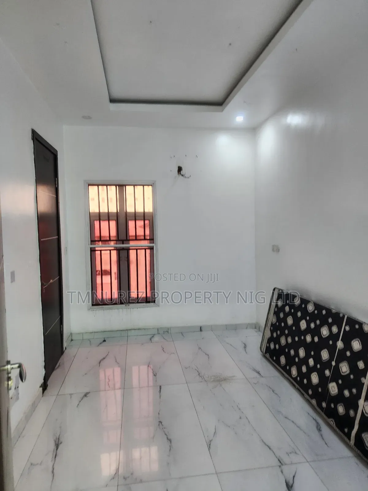2bdrm Apartment in Ikate-Elegushi for rent