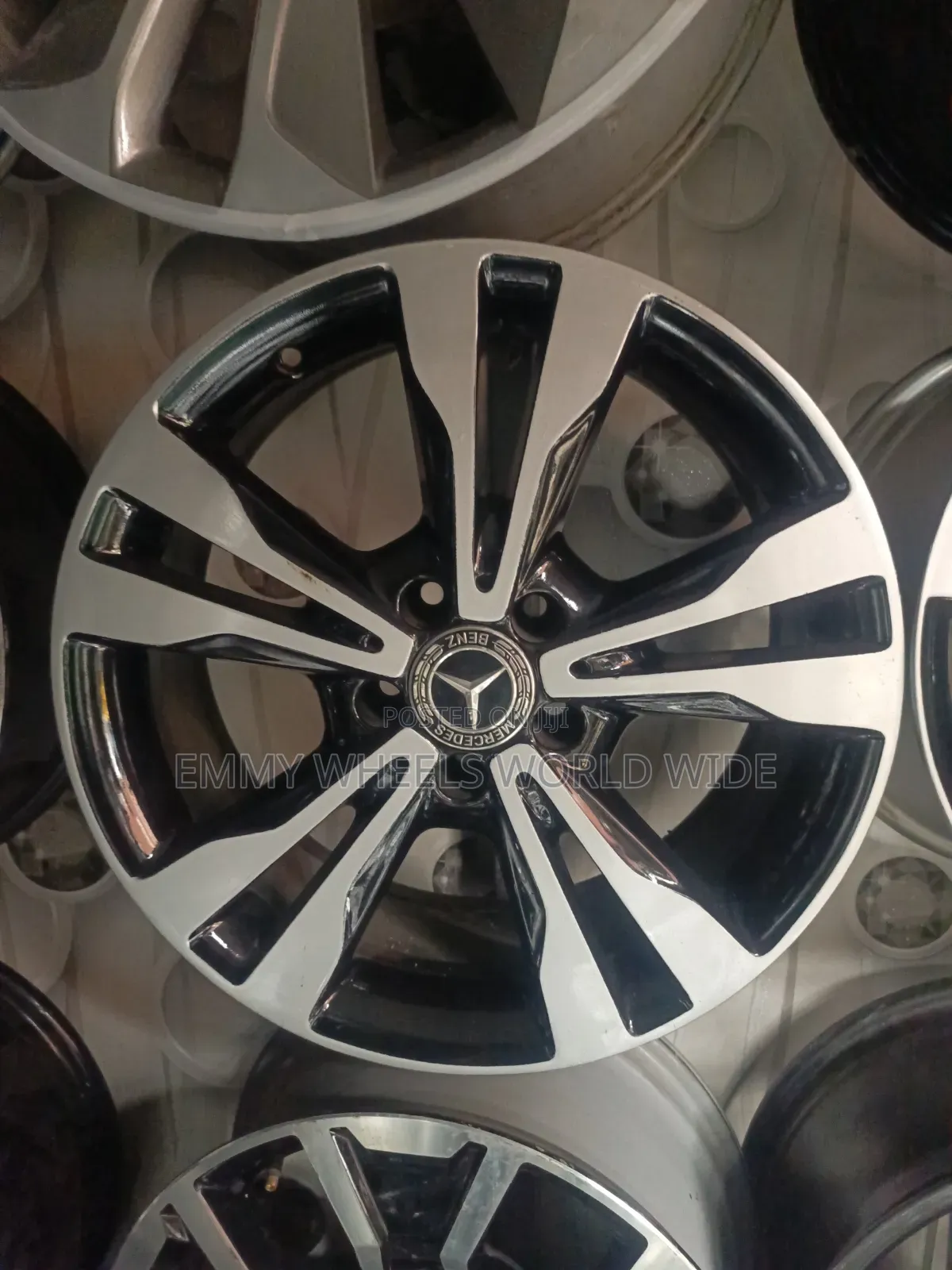 18inches for C300 2014 Available for Pick Up