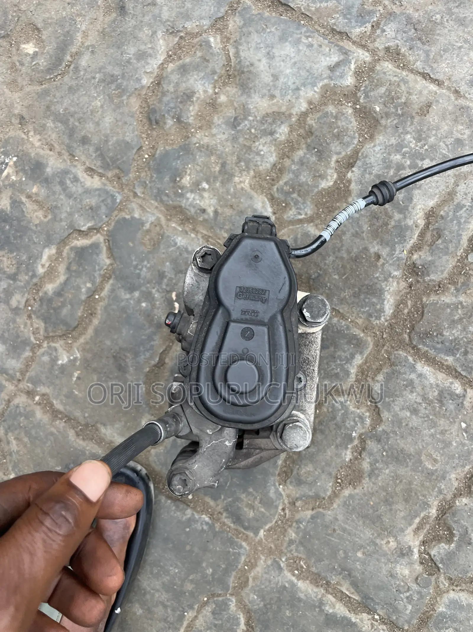 Mercedes Benz Back Electric Caliper and Module for E350 (213)