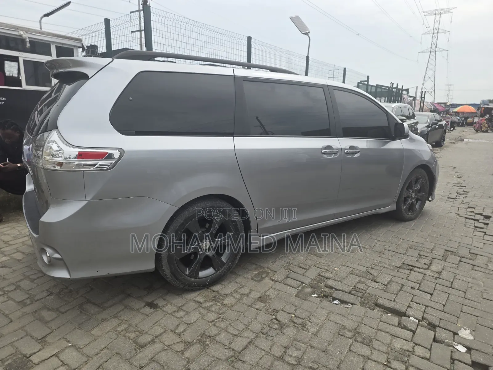 Toyota Sienna 2015 Silver
