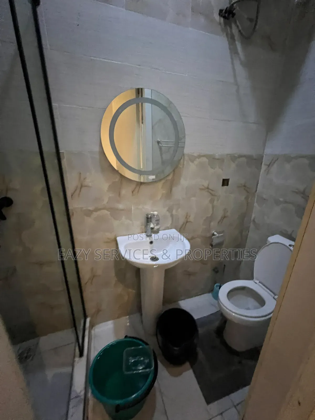 Furnished Mini Flat in Gated And Secured, Chevron for rent