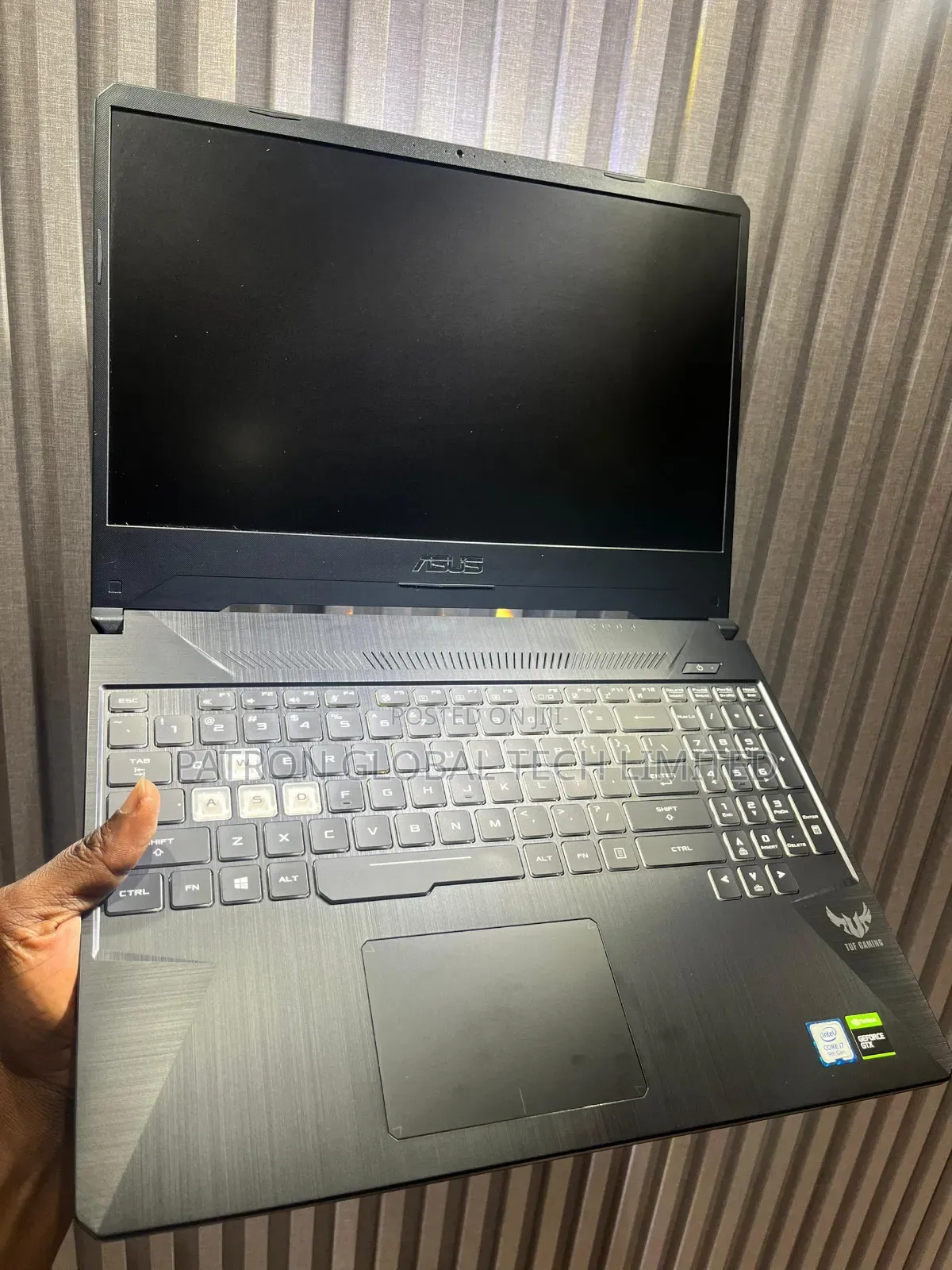 Laptop Asus TUF Gaming FX504 8GB Intel Core i7 SSD 512GB