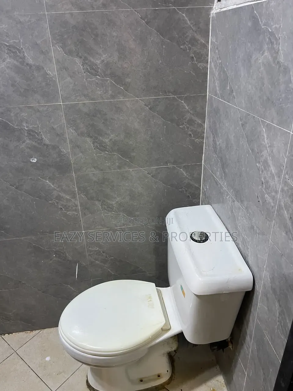 Studio Apartment in Lekki Phase 1 for rent