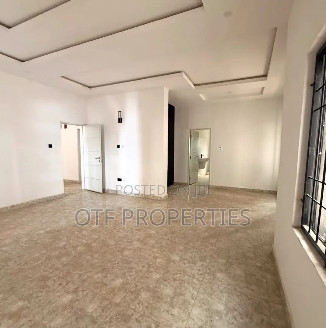 6bdrm Duplex in Guzape for sale