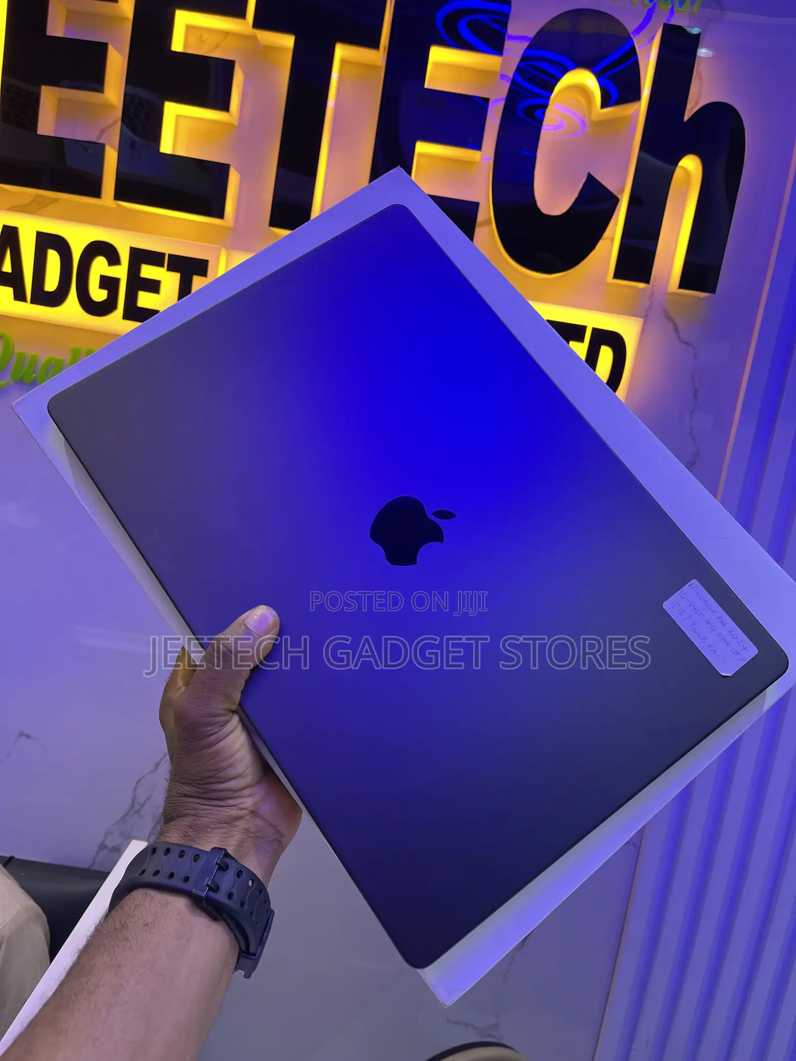 Laptop Apple MacBook Pro 2024 M4 Max 3GB Apple M4 Max SSD 1T
