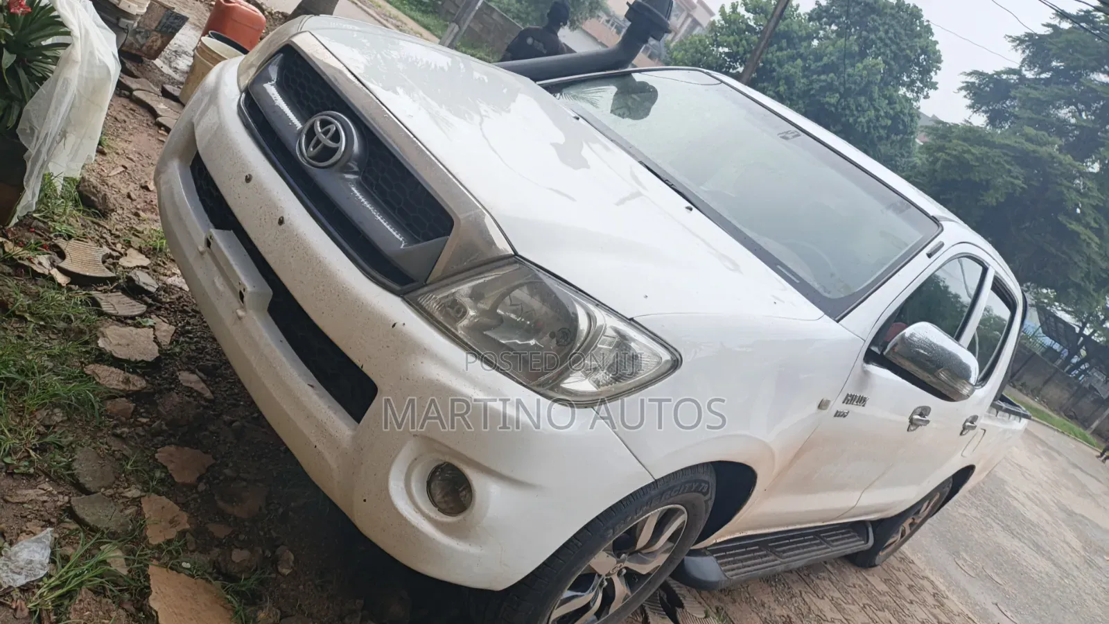 Toyota Hilux 2008 White