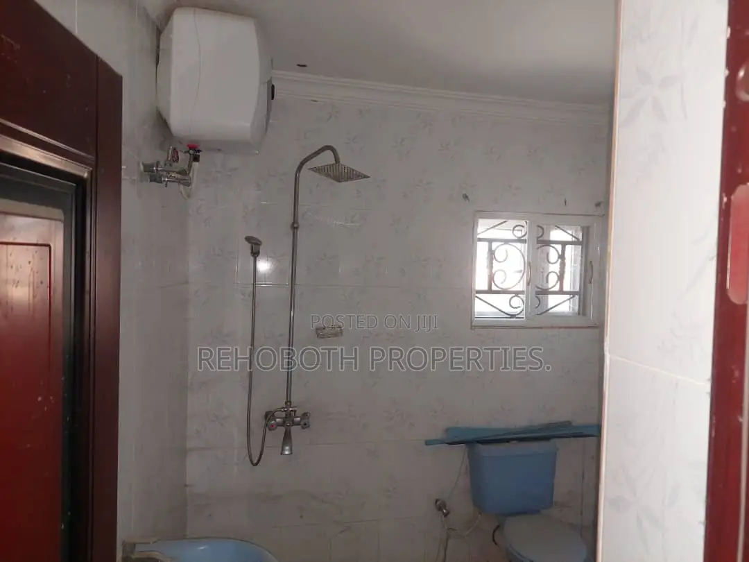 6bdrm Duplex in Royal Quarters Elebu, Akala Express for sale
