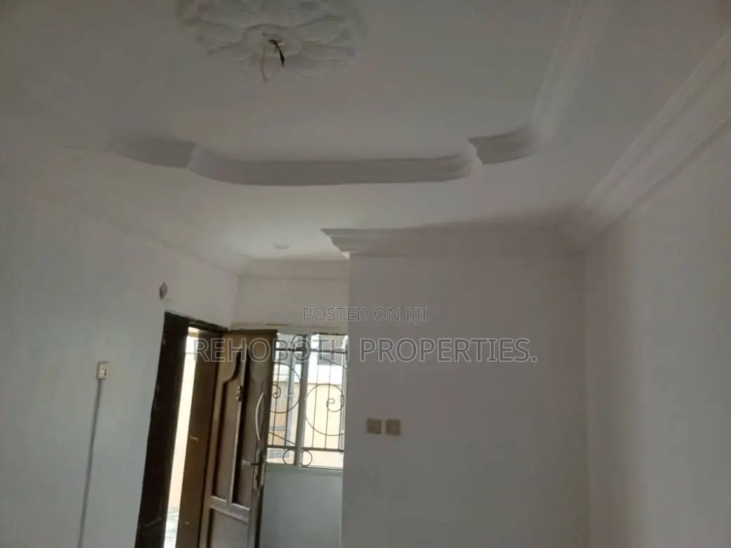 6bdrm Duplex in Royal Quarters Elebu, Akala Express for sale