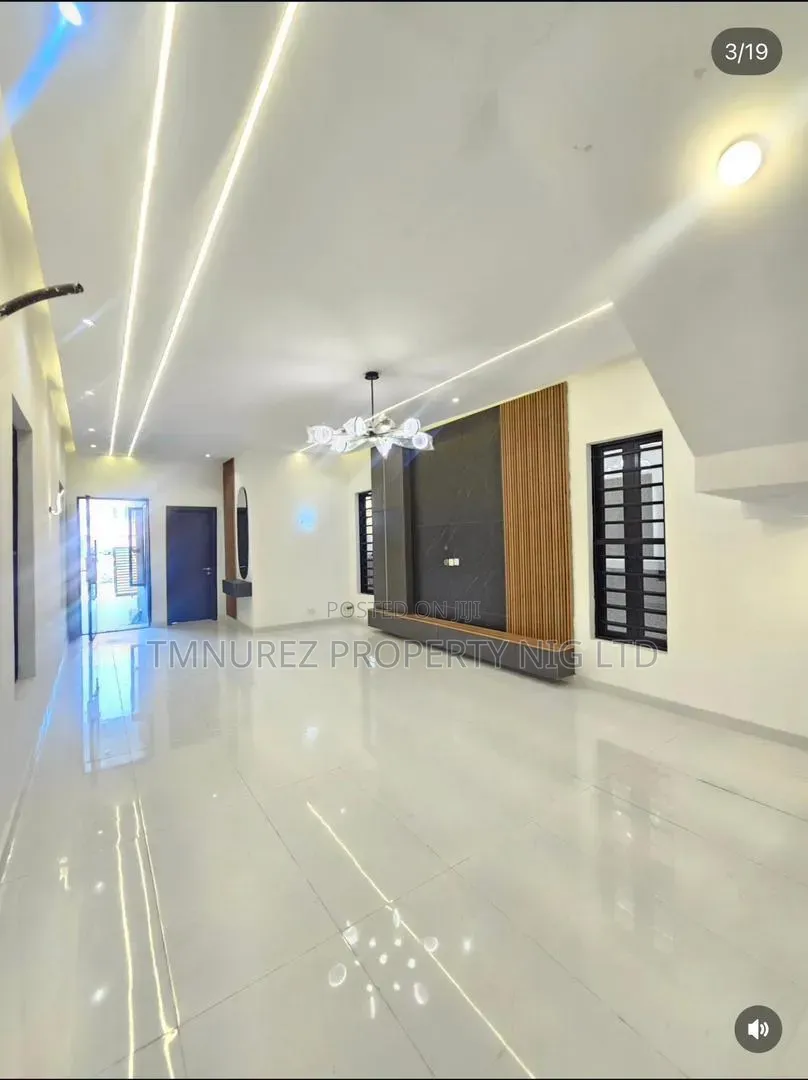 4bdrm Duplex in Off Lekki-Epe Expressway for sale