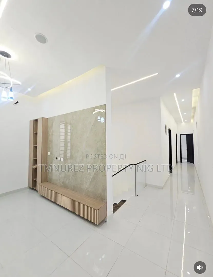 4bdrm Duplex in Off Lekki-Epe Expressway for sale