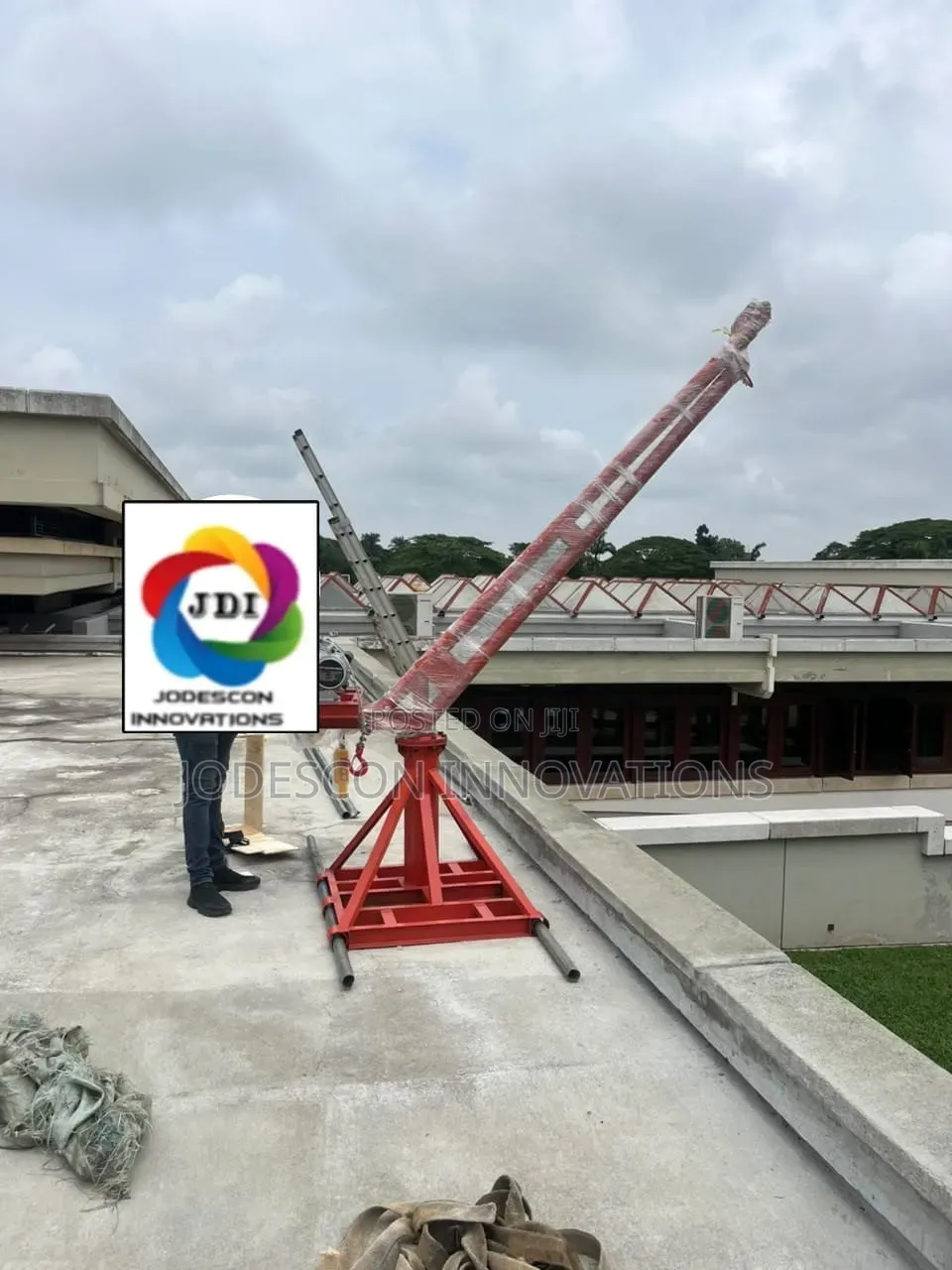 Electric Mini Lifting Crane With Bucket