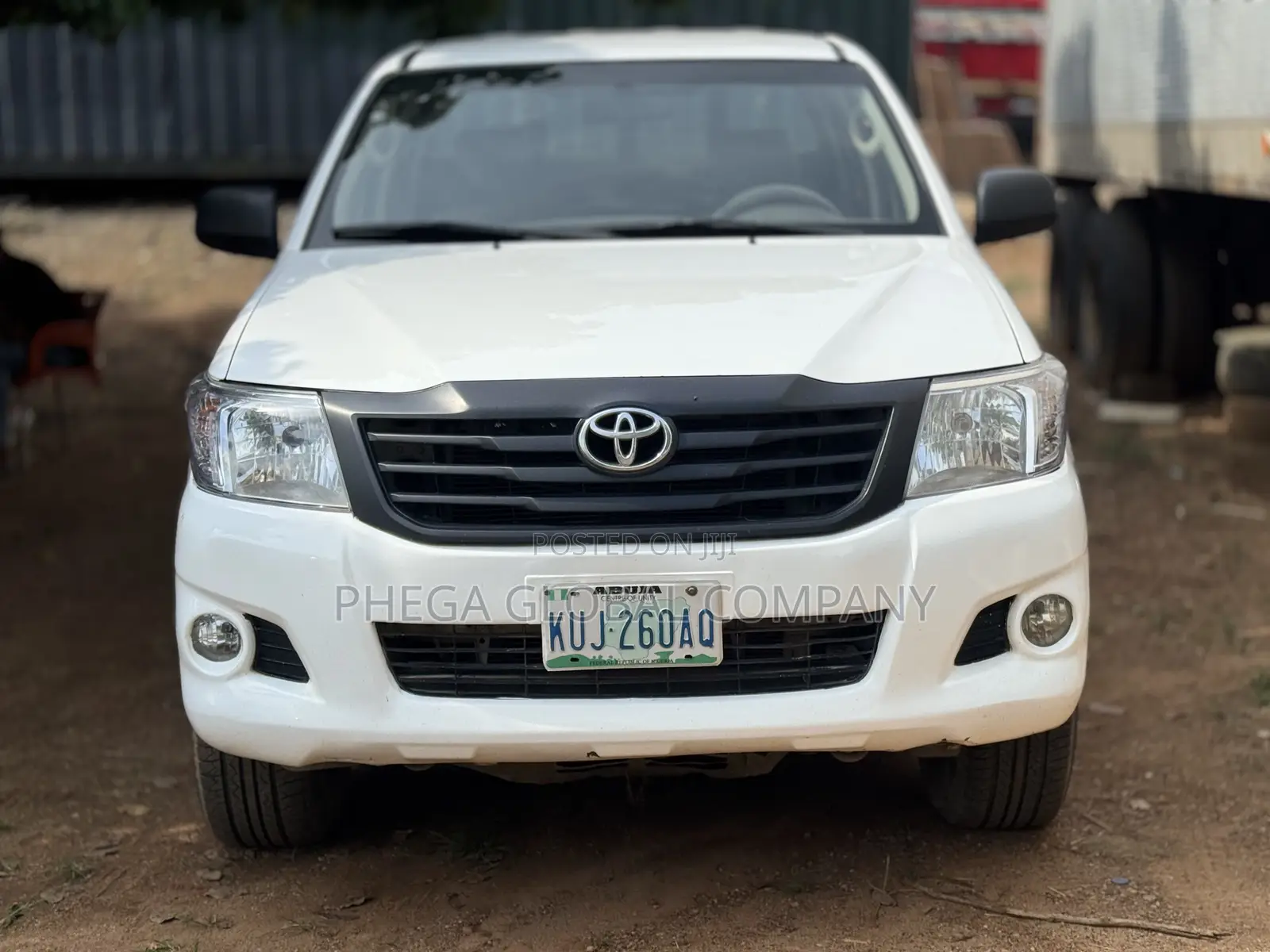 Toyota Hilux 2013 White