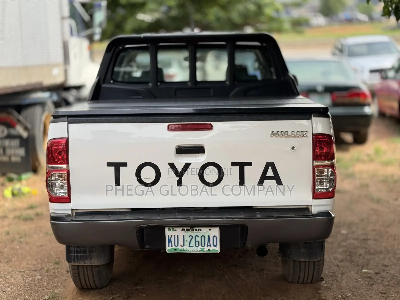 Toyota Hilux 2013 White