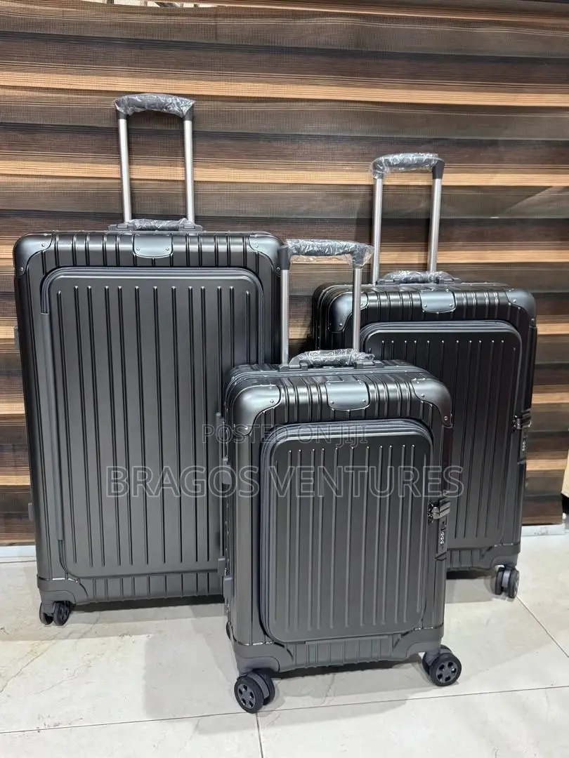 Luxury Set of 3pcs Plain Rimowa Boxes and Luggage