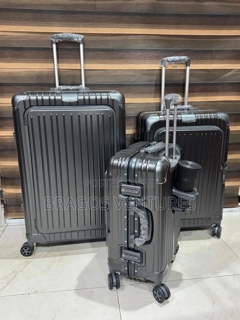 Luxury Set of 3pcs Plain Rimowa Boxes and Luggage