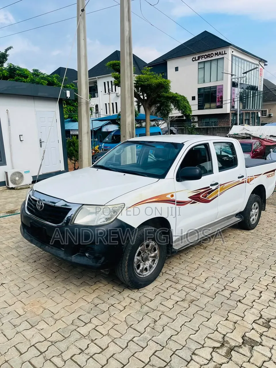Toyota Hilux 2013 White