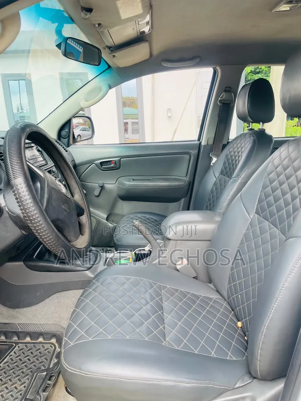Toyota Hilux 2013 White