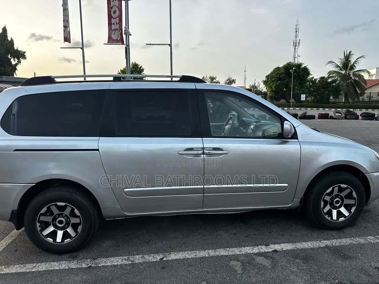 Kia Sedona 2006 Silver
