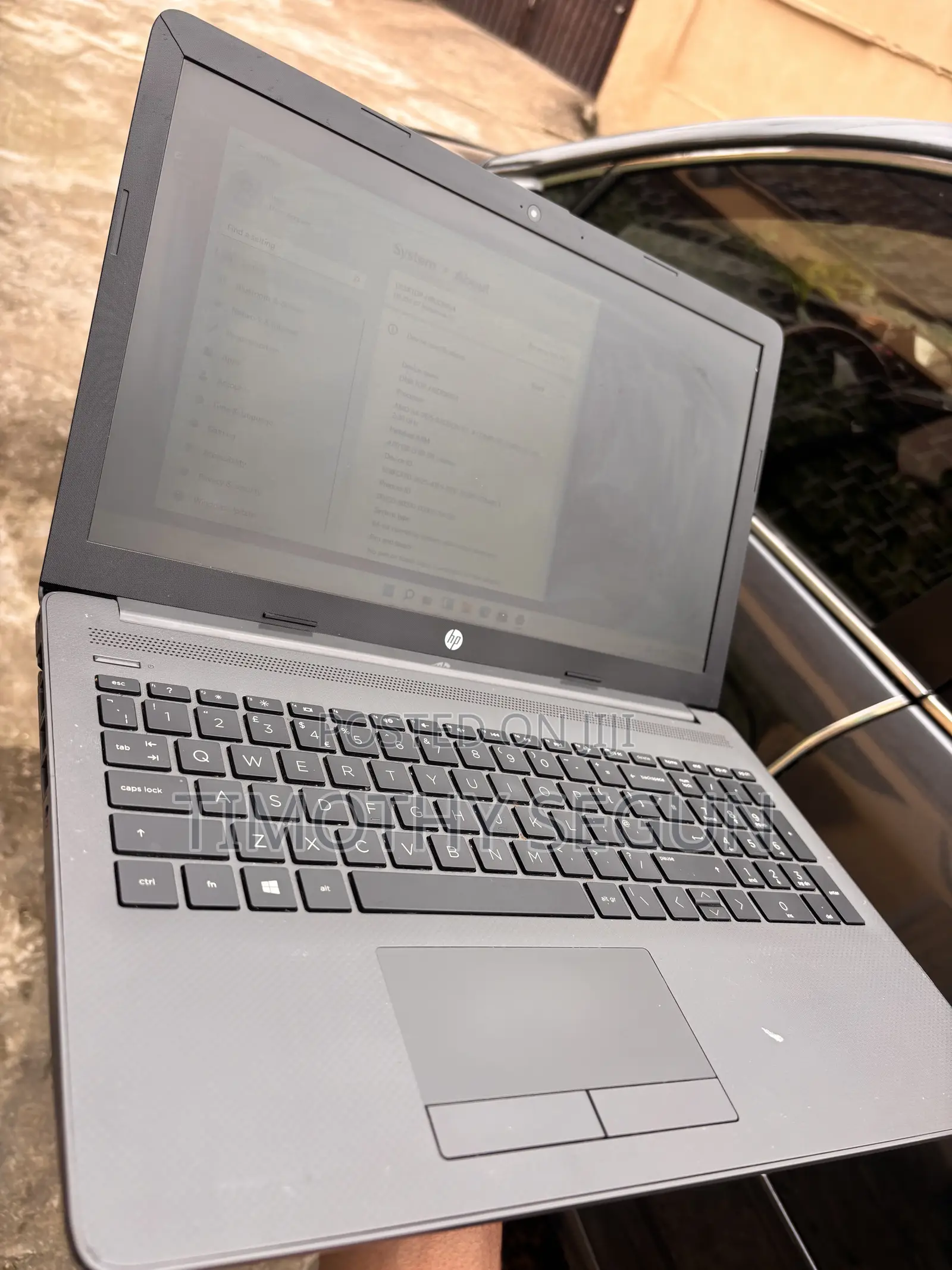 Laptop HP 255 G6 8GB AMD SSD 128GB