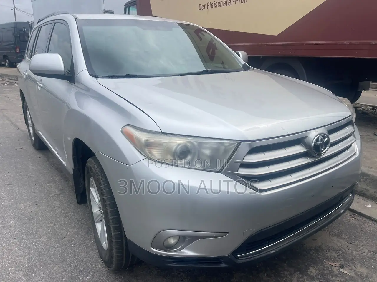 Toyota Highlander 3.5L 4WD 2013 Silver
