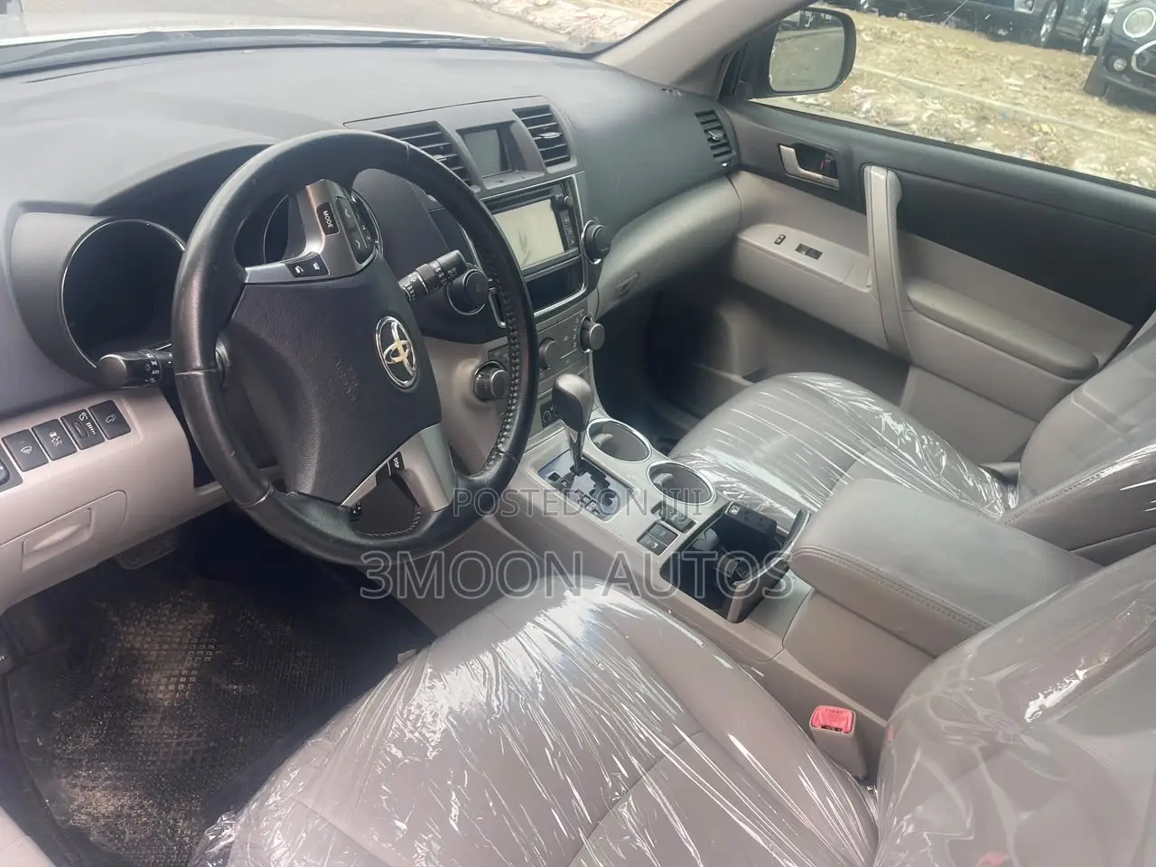 Toyota Highlander 3.5L 4WD 2013 Silver