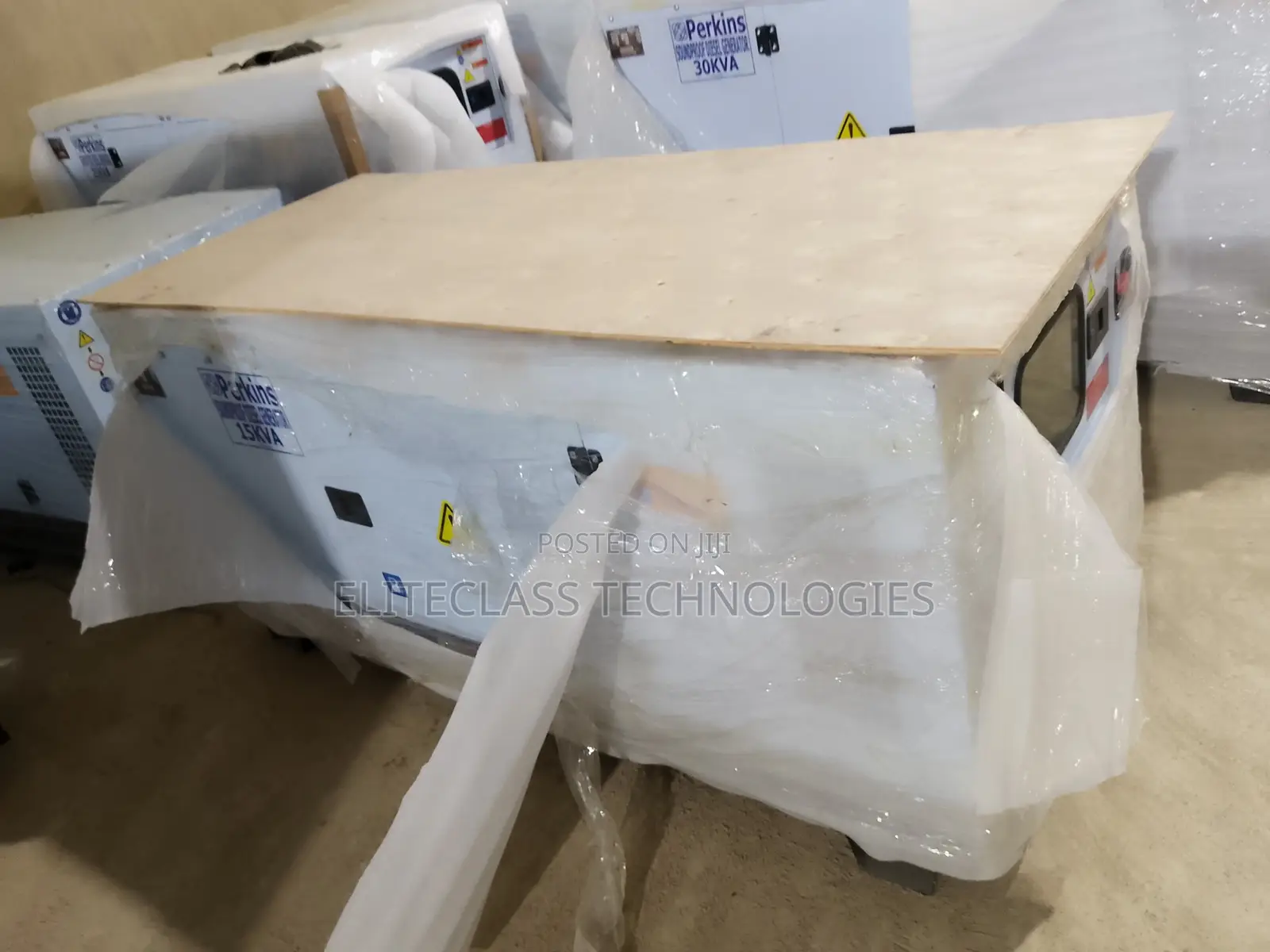 Enclosed 15kVA Perkins Diesel Power Soundproof Generator