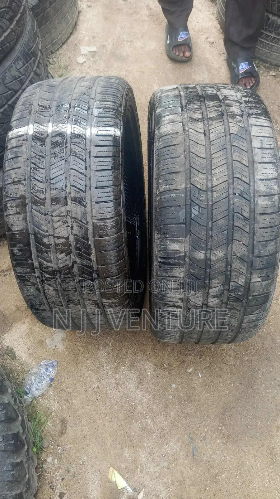 275 45 R21 and 265 45 R21 Tires