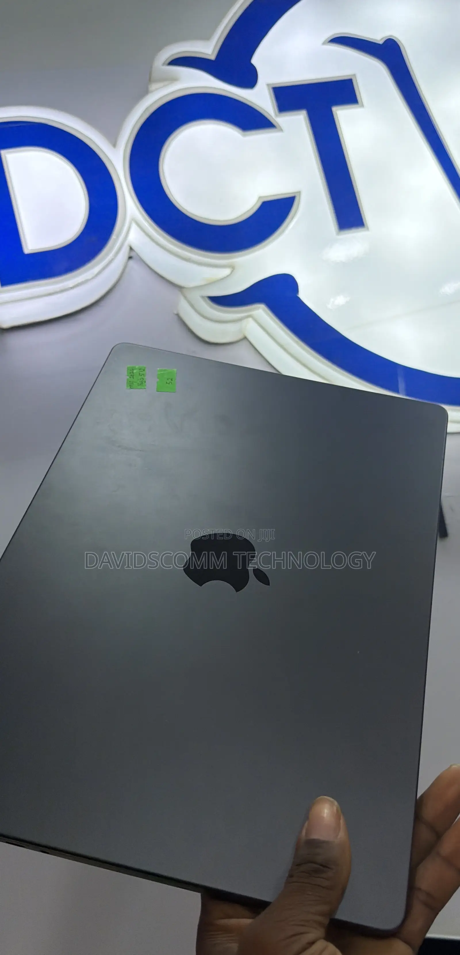 Laptop Apple MacBook Pro 2024 M4 16GB Apple M4 SSD 512GB