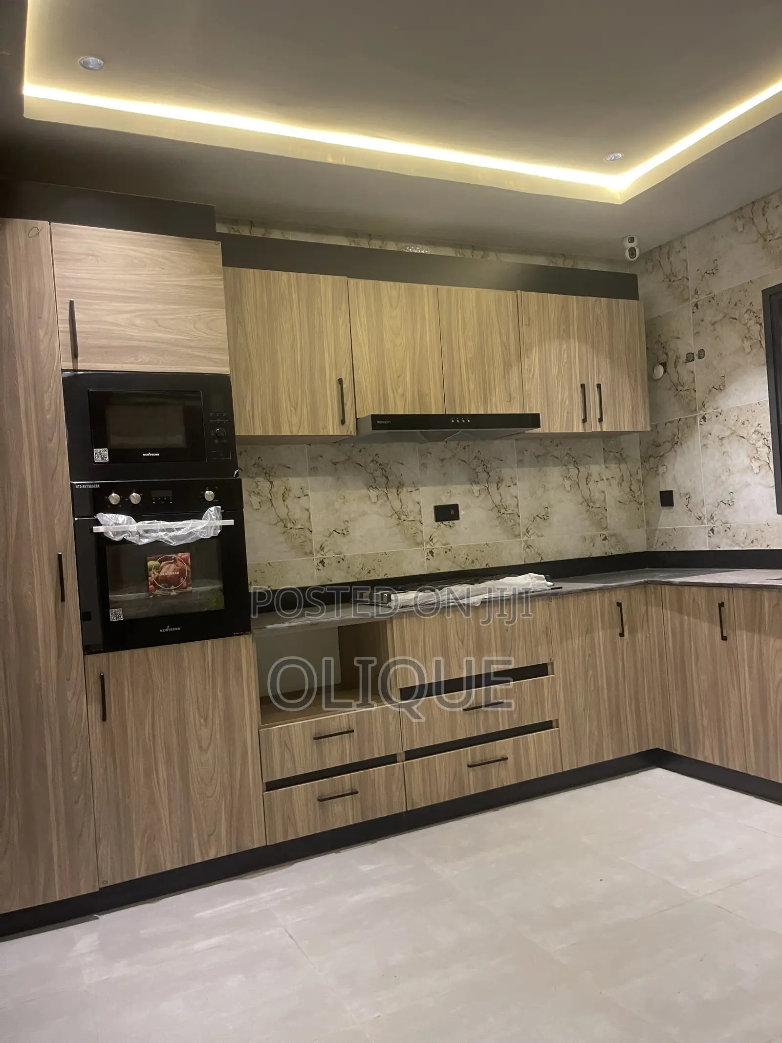 3bdrm Block of Flats in Dawaki for sale