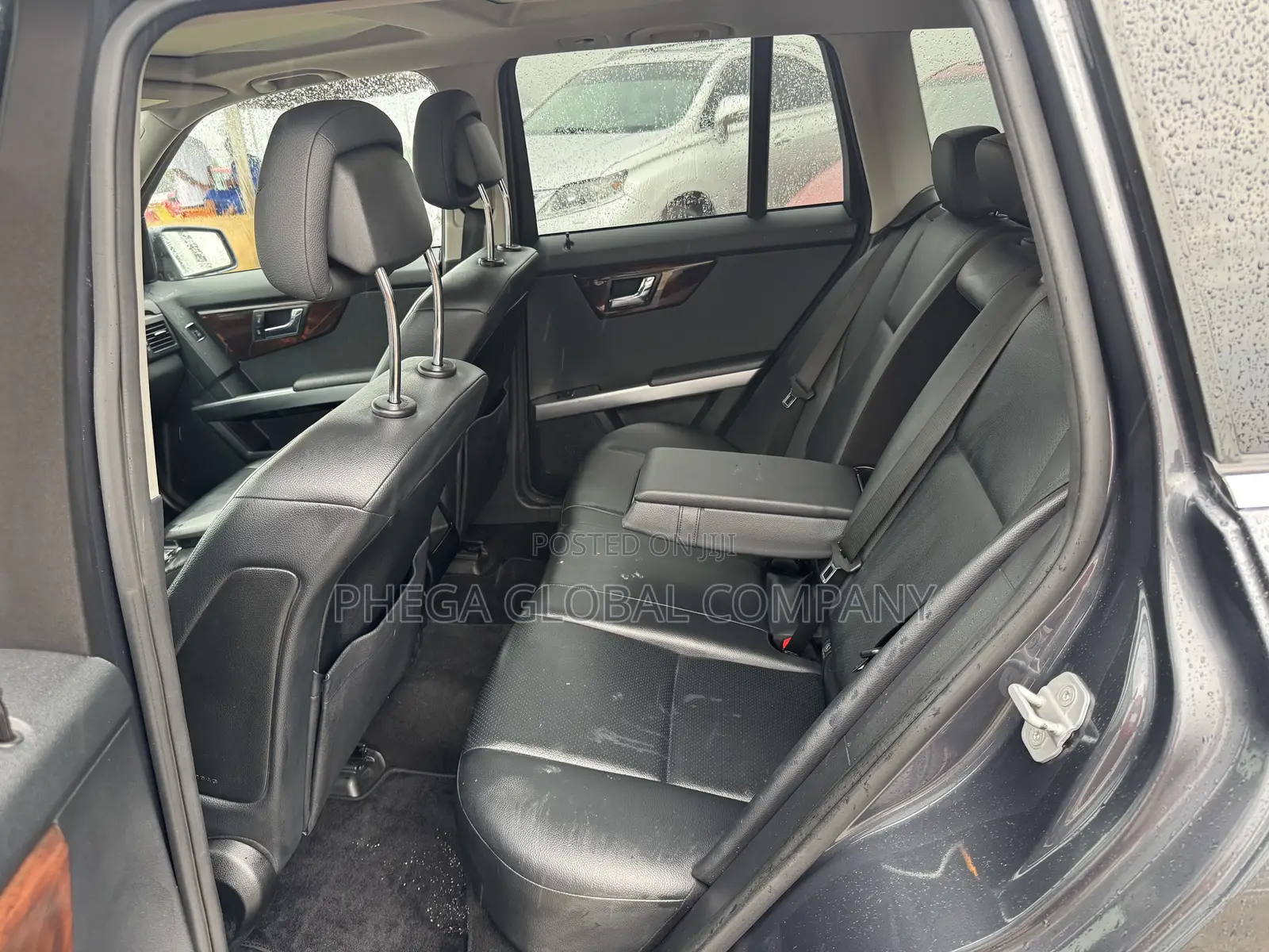 Mercedes-Benz GLK-Class 350 4MATIC 2010 Gray