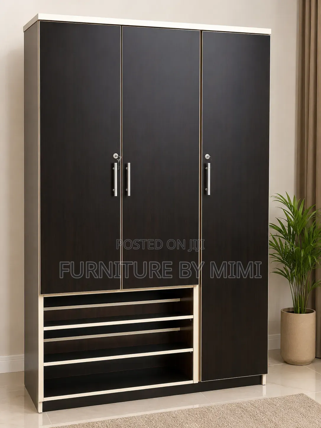 Standard 3-Door HDF Wooden Wardrobe Closet With Built-in Shoe Rack