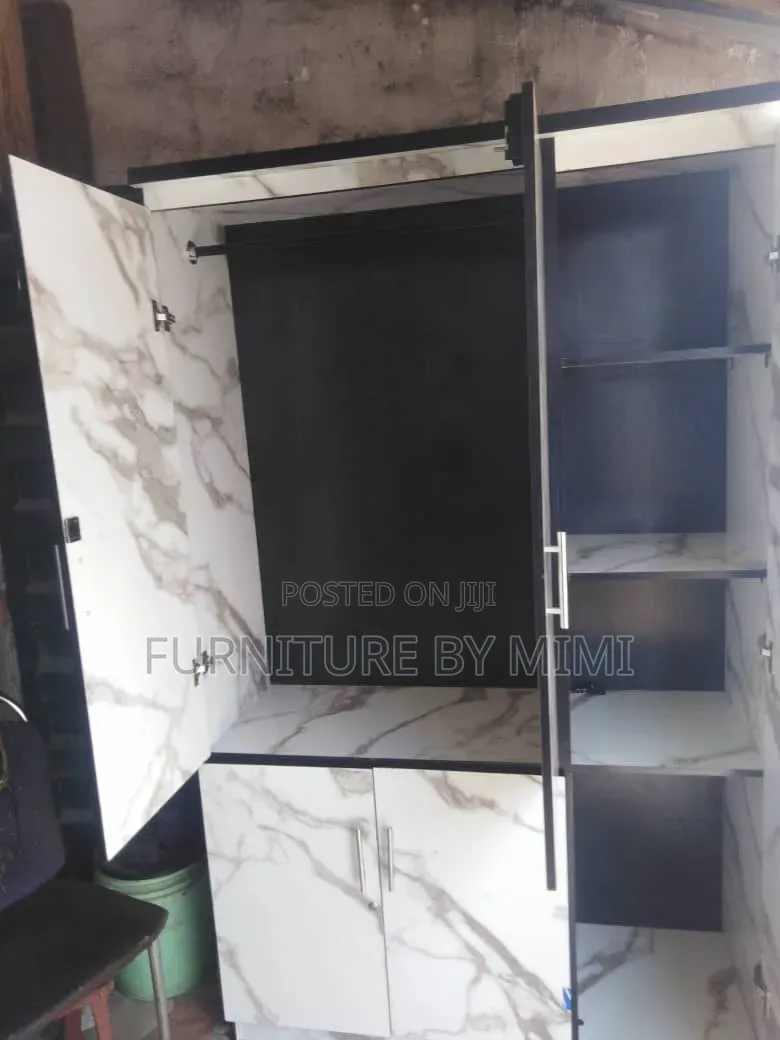 Standard 3-Door HDF Wooden Wardrobe Closet With Built-in Shoe Rack