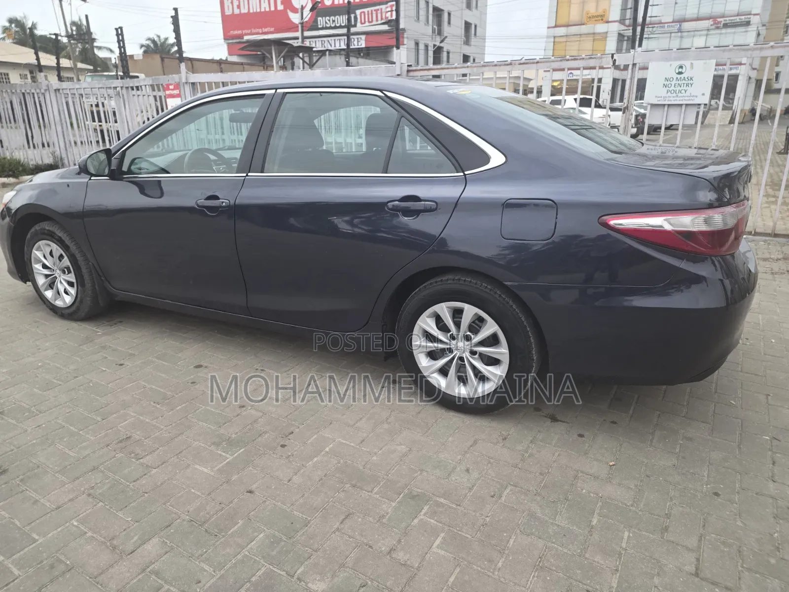 Toyota Camry 2016 Blue