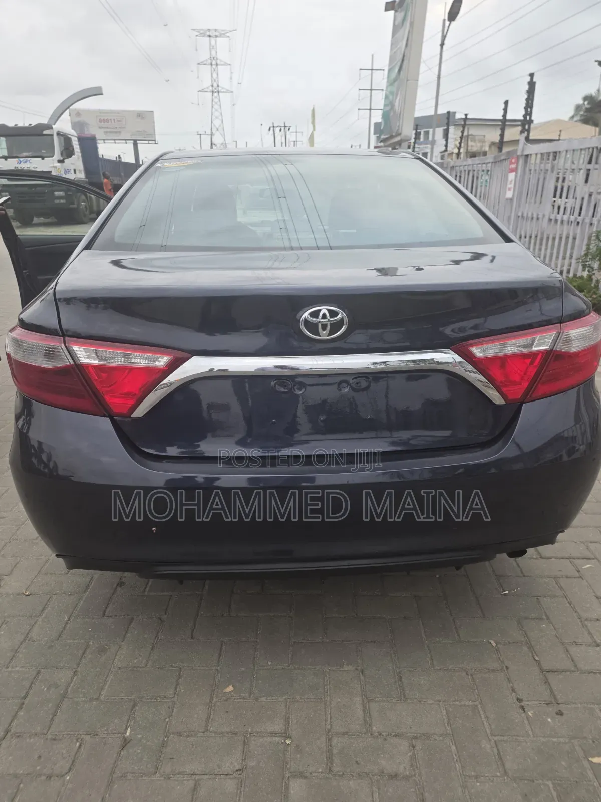 Toyota Camry 2016 Blue
