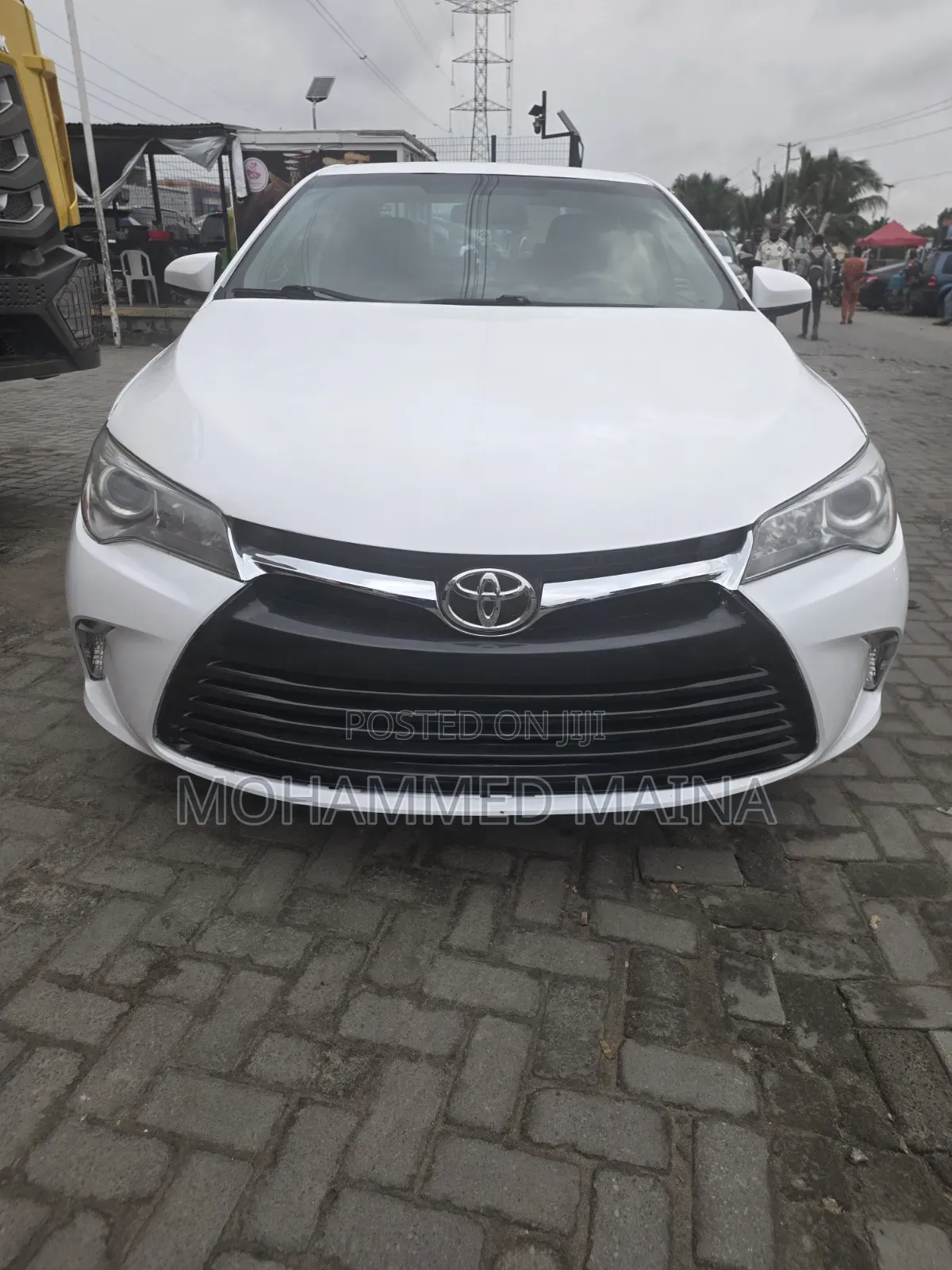 Toyota Camry 2017 White