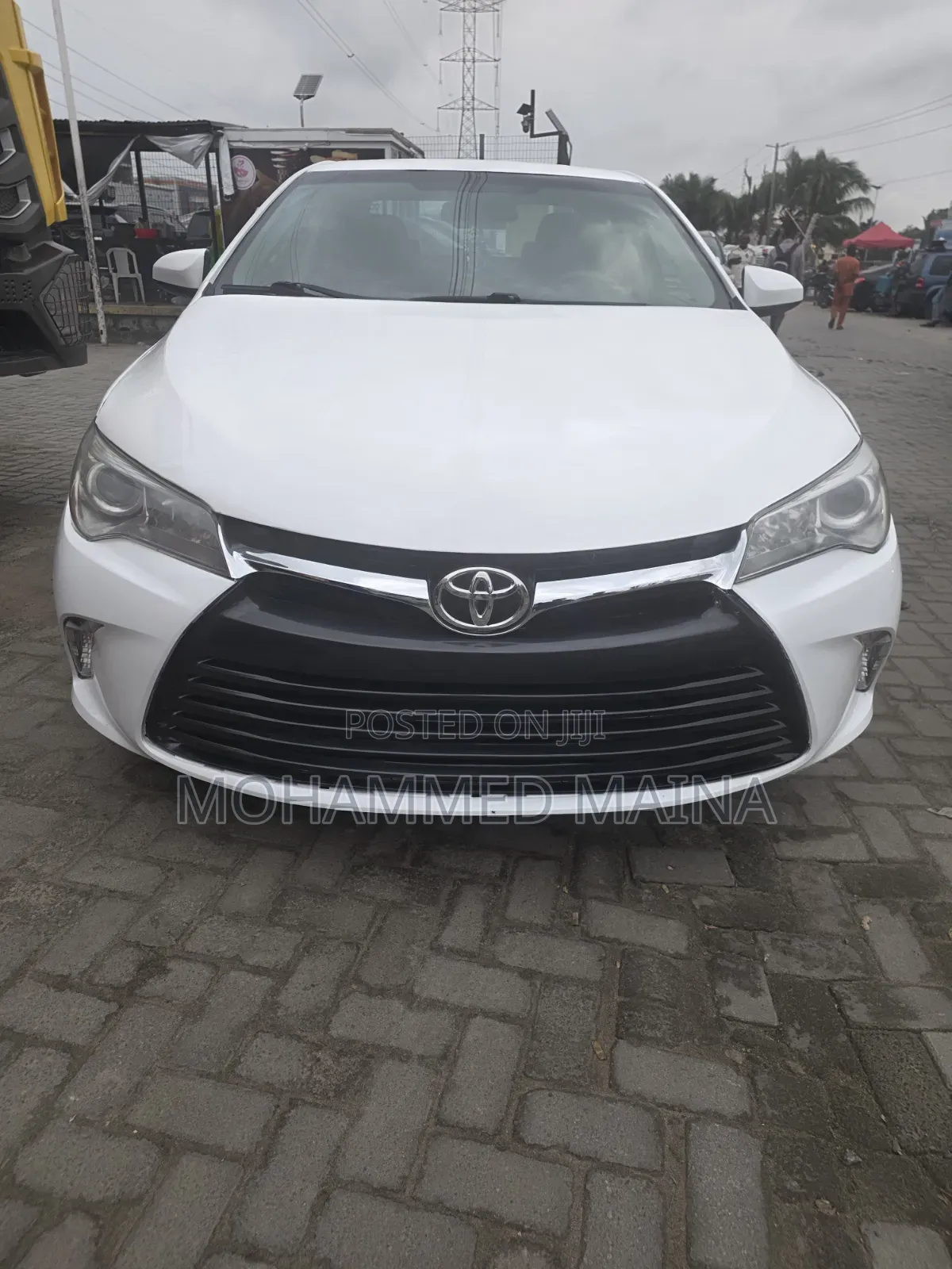 Toyota Camry 2017 White