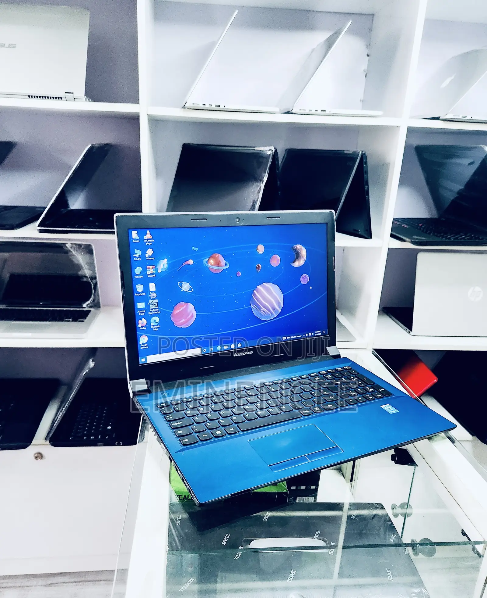 Laptop Lenovo IdeaPad 300 8GB Intel Core i3 HDD 1T