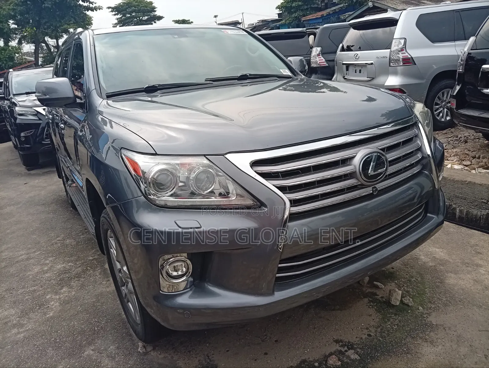 Lexus LX 2016 Green