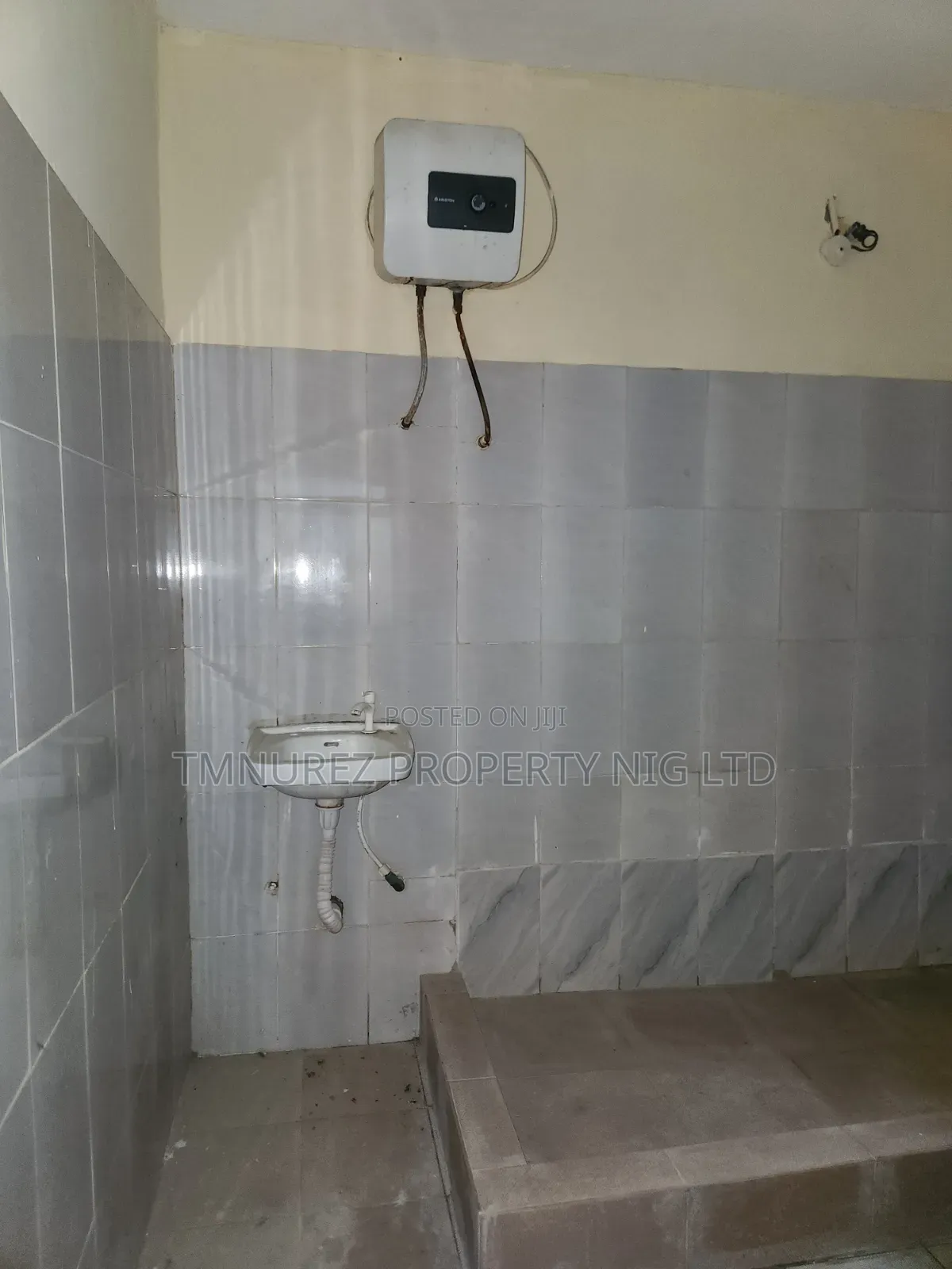 3bdrm Apartment in Badore for rent