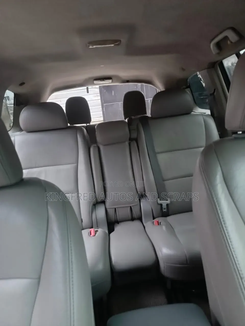 Toyota Highlander 2011 Gray