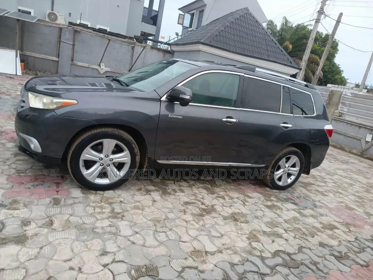 Toyota Highlander 2011 Gray