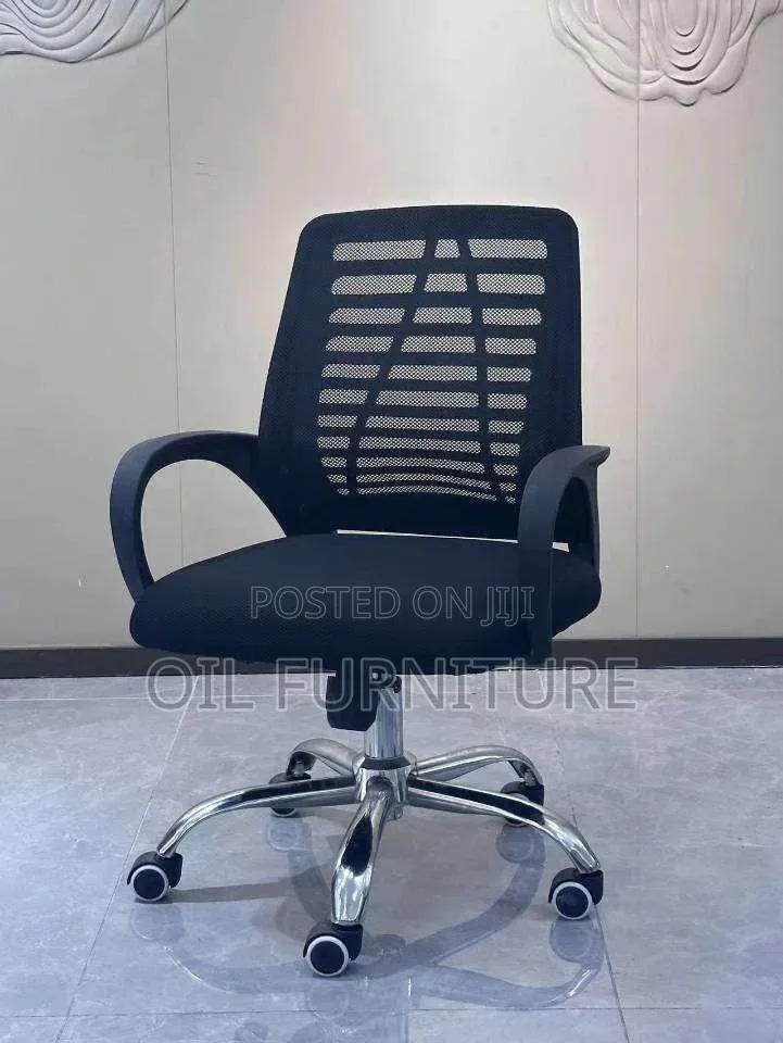 Ergonomic Mesh Office Chair / Swivel Computer Chair